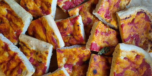 Focaccia pomodoro e basilico